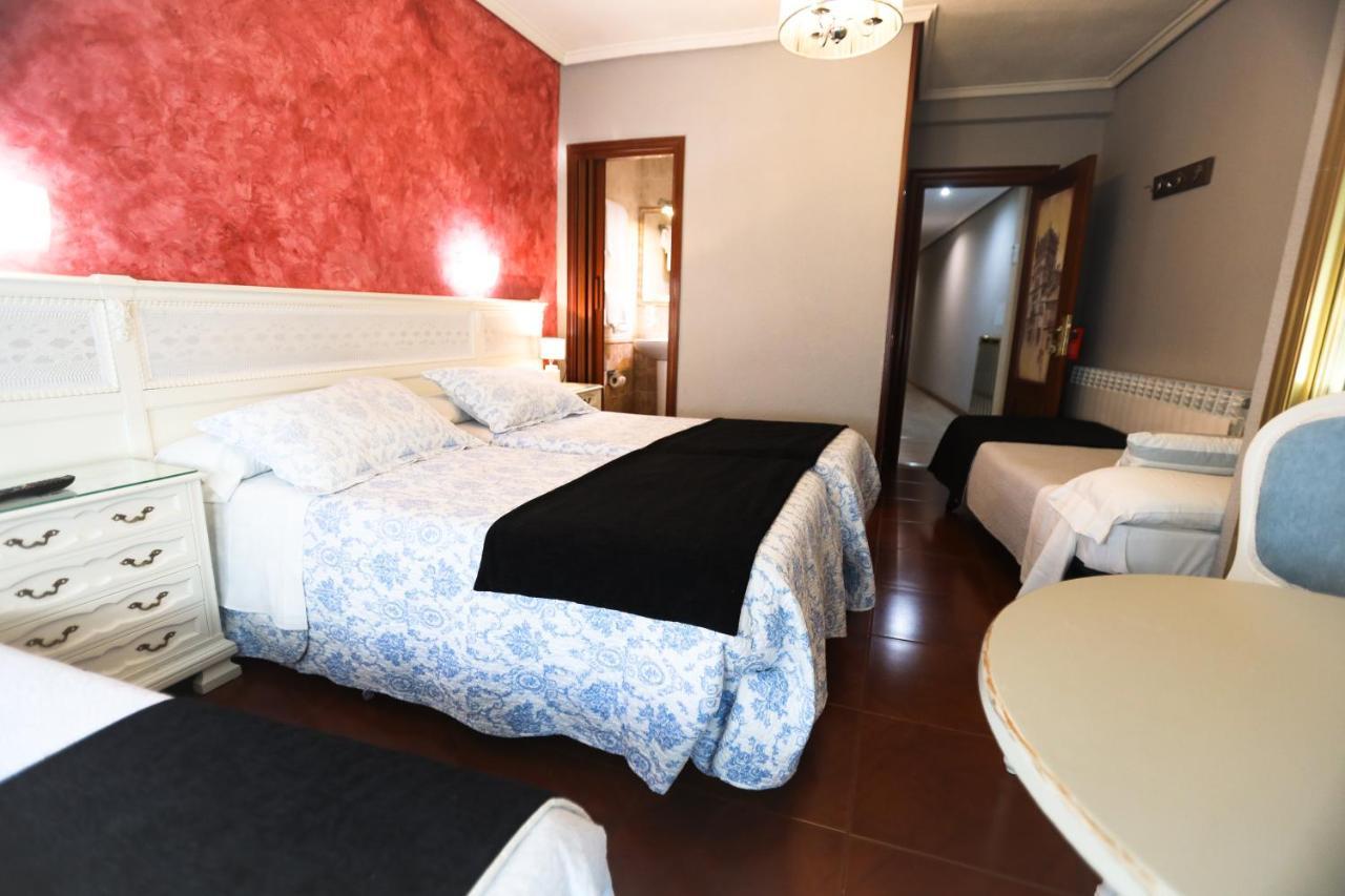 Hostal Goya Suites Salamanca Luaran gambar