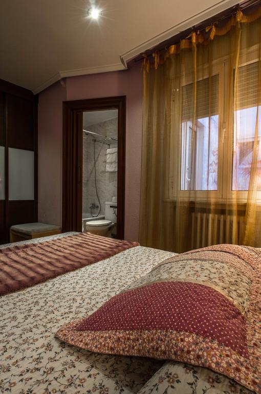 Hostal Goya Suites Salamanca Luaran gambar